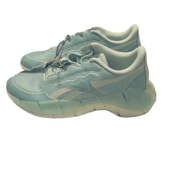 Reebok x Victoria Beckham Zig Kinetica Sneakers | Light Blue, NWT M8.5/W10.5 - Picture 5 of 8